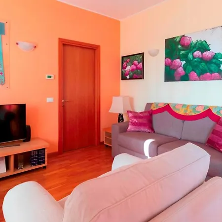 Italianway - Tolstoi 1 Apartment