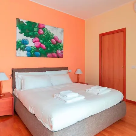 Appartement Italianway - Tolstoi 1 *