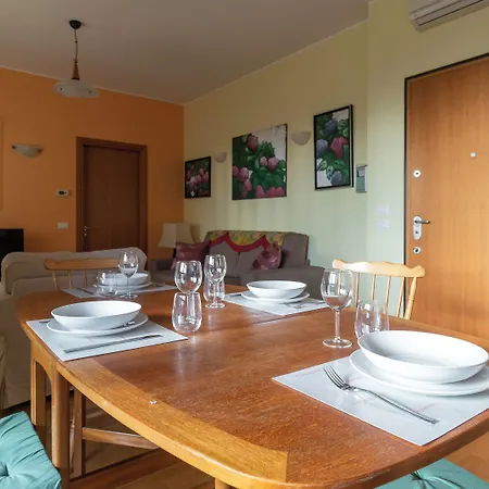 Italianway Comfort - Tolstoi 1 Apartament *